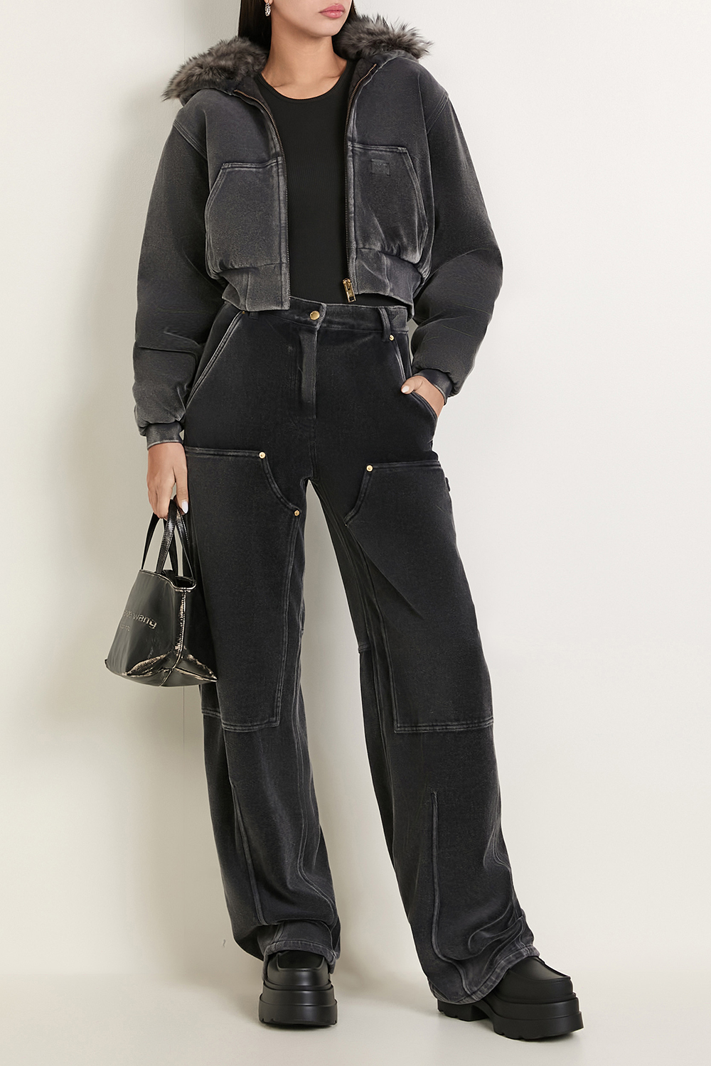 מכנסיים רחבים